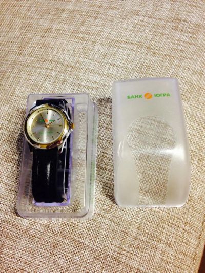 Лот: 4454578. Фото: 1. Часы. Оригинальные наручные часы