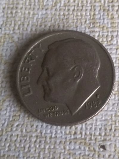 Лот: 18929730. Фото: 1. сша 10 центов ( 1 дайм) 1982-Р-. Америка