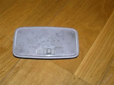 Лот: 4060. Фото: 1. Плафон освещения салона центральный... Электрооборудование