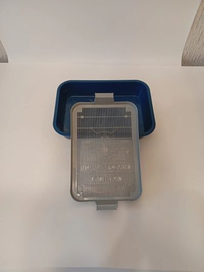 Лот: 25927353. Фото: 1. Лоток для кошек. Миски, лотки, наполнители