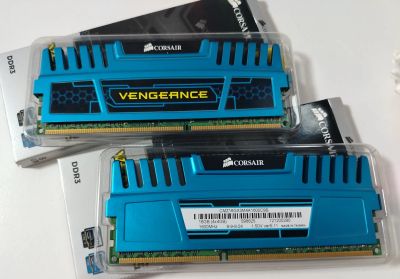 Лот: 25899503. Фото: 1. Оперативная Память ddr3 8 gb Corsair. Оперативная память