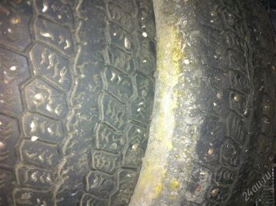 Лот: 2169286. Фото: 1. два шипованых на R13 на жигули... Шины