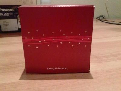 Лот: 10897965. Фото: 1. телефон слайдер красный. Кнопочные мобильные телефоны