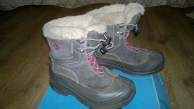 Лот: 6372570. Фото: 1. Ботинки Columbia 32р-р. Ботинки