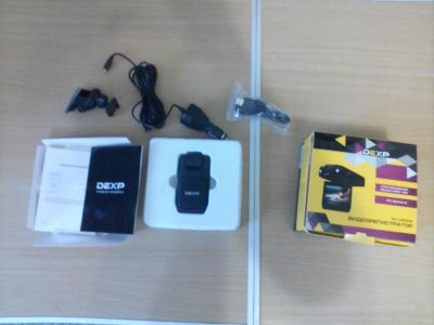 Лот: 6956831. Фото: 1. Видеорегистратор DEXP RV1000HD. Видеорегистраторы,  радар-детекторы, системы парковки