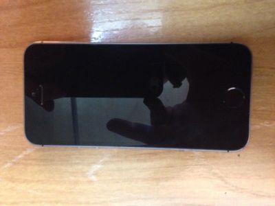 Лот: 6508123. Фото: 1. 5s 16g. Смартфоны