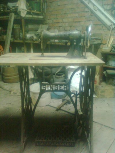 Лот: 5984328. Фото: 1. Швейная машинка Зингер/Сингер. Швейный и вязальный инструмент