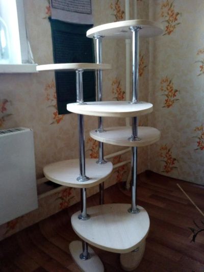 Лот: 7700386. Фото: 1. Полка для цветов. Полки, стеллажи, этажерки