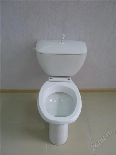 Лот: 1846218. Фото: 1. Унитаз с бачком. Унитазы, биде