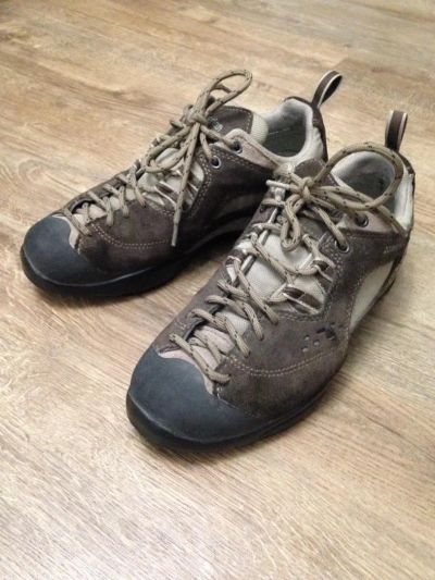 Лот: 8257373. Фото: 1. Кроссовки Zamberlan. Кеды, кроссовки, слипоны