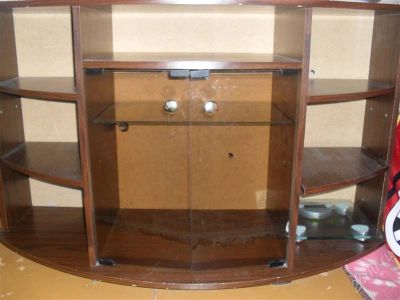 Лот: 1592097. Фото: 1. тумбочка под телевизор. Стойки и тумбы для аппаратуры