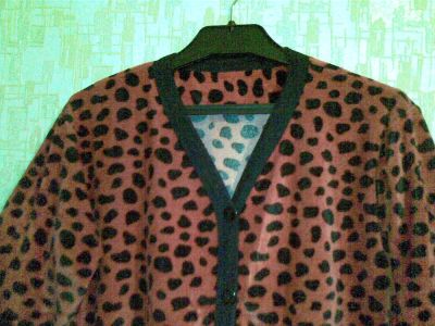 Лот: 4226921. Фото: 1. халат велюровый 46 малинового... Домашняя одежда