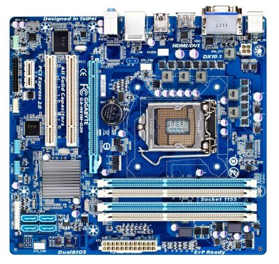 Лот: 10405098. Фото: 1. Материнская плата Gigabyte GA-H61M-D2H... Материнские платы