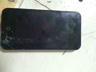 Лот: 6458968. Фото: 1. iPhone 4S 8Gb. Смартфоны