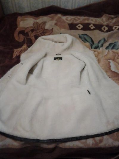 Лот: 3568584. Фото: 1. Продам Дубленку натуральную. Верхняя одежда