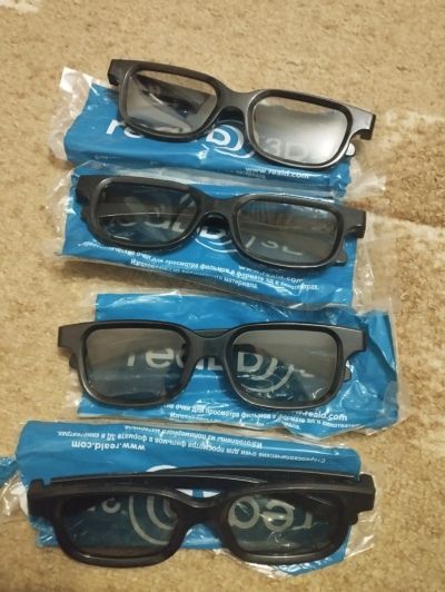 Лот: 25889954. Фото: 1. 3 д очки. Очки солнцезащитные