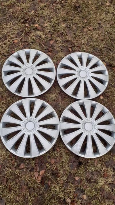 Лот: 25896310. Фото: 1. колпаки на14 новые. Колпаки