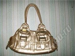 Лот: 195365. Фото: 1. Сумочка золотая. Сумки