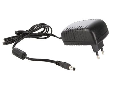 Лот: 15479669. Фото: 1. Блок питания 12В 2А с рубля. Зарядные устройства, блоки питания для бытовой техники