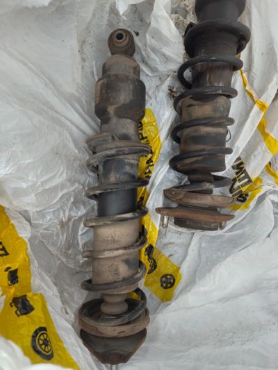 Лот: 25855021. Фото: 1. Амортизаторы. Ходовая, подвеска, рулевое управление