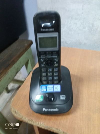 Лот: 25882781. Фото: 1. радиотелефон Panasonic KX-TG252ru. Проводные телефоны