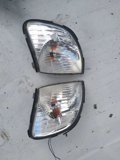 Лот: 12085725. Фото: 1. Габарит левый Subaru Forester... Оптика и освещение