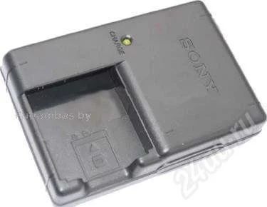 Лот: 322003. Фото: 1. Оригинальное зарядное устройство... Другое (фотокамеры)