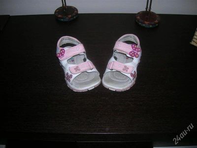 Лот: 1345583. Фото: 1. Туфли р-р 25 девочке. Туфли