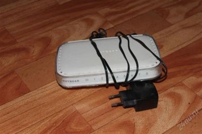 Лот: 2873598. Фото: 1. 8-ми портовый свич (комутатор... Маршрутизаторы (роутеры)