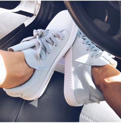 Лот: 9918586. Фото: 1. Кроссовки Adidas Alexander Wand. Кеды, кроссовки, слипоны