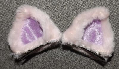 Лот: 10788332. Фото: 1. Ушки "Кавай десу" розовые с фиолетовым... Карнавальные маски, шляпы, аксессуары