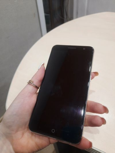 Лот: 18865250. Фото: 1. Телефон Zte blade V7 Lite. Смартфоны