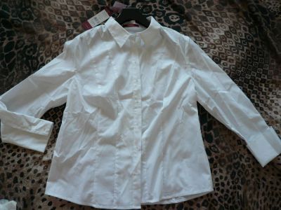 Лот: 4314047. Фото: 1. Классическая белая блузка Zarina... Блузы, рубашки, водолазки