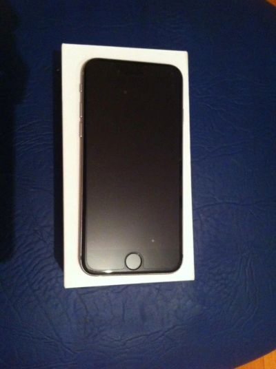 Лот: 4878473. Фото: 1. Iphone 6 16 GB (в идеале три месяца... Смартфоны