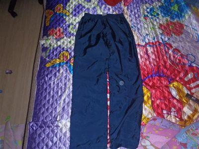 Лот: 2436889. Фото: 1. Продам спортивные штанишки р.140-146. Брюки, шорты, джинсы