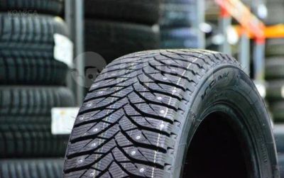 Лот: 25898424. Фото: 1. Зимняя резина 235/65 R-17 "Triangle... Шины