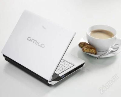 Лот: 1160659. Фото: 1. siemens fujitsu amilo ui 3520. Ноутбуки