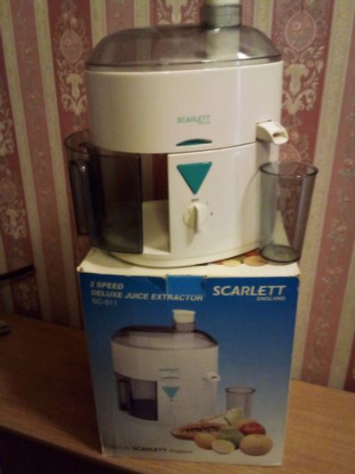 Лот: 25889774. Фото: 1. СОКоВЫЖиМаЛка SCaRLeTT c РуБля... Кухонная