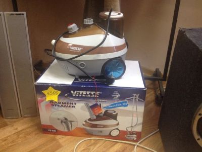 Лот: 7860821. Фото: 1. отпариватель. Утюги, парогенераторы, отпариватели