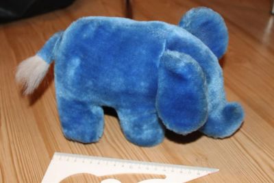 Лот: 3226587. Фото: 1. слон мягкий. Мягкие