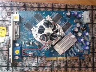 Лот: 34369. Фото: 1. Видеокарта AGP Sparkle Geforce... Красноярск