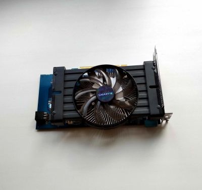 Лот: 18039436. Фото: 1. Видеокарта AMD Radeon HD7770 Gigabyte. Видеокарты