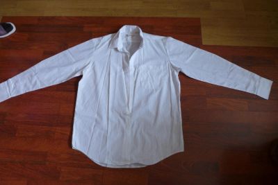 Лот: 7621086. Фото: 1. Новая рубашка белая в светлую... Рубашки, водолазки