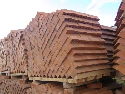 Лот: 2436758. Фото: 1. Кирпич полнотелый М150, Шарыпово... Блоки, кирпич, брусчатка