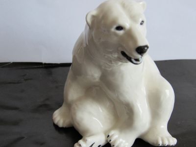 Лот: 14406697. Фото: 1. Белый медведь фарфор статуэтка... Фигурки, статуэтки