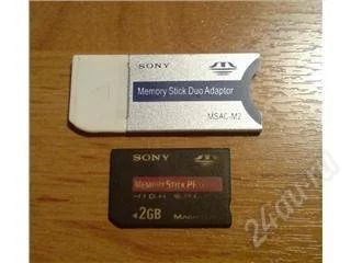 Лот: 71069. Фото: 1. Memory Stick Pro Duo 2 гб + переходник. USB-флеш карты