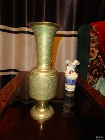 Лот: 18564851. Фото: 1. Латунная ваза. Вазы
