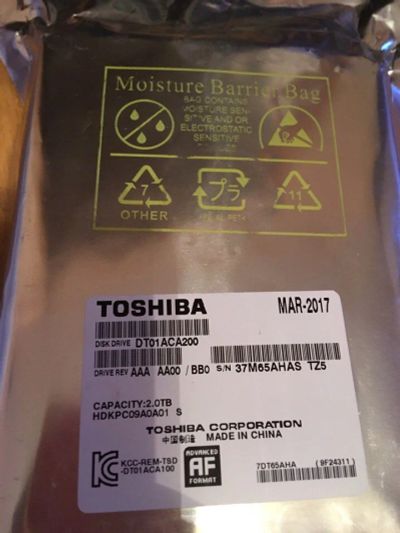 Лот: 10681496. Фото: 1. НОВЫЙ, запакованный HDD Toshiba... Жёсткие диски (HDD)