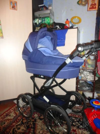 Лот: 5684467. Фото: 1. Коляска Geoby c 3018 2 в 1. Коляски