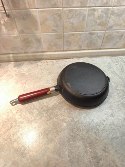 Лот: 25898475. Фото: 1. сковорода средняя. Сковороды и сотейники